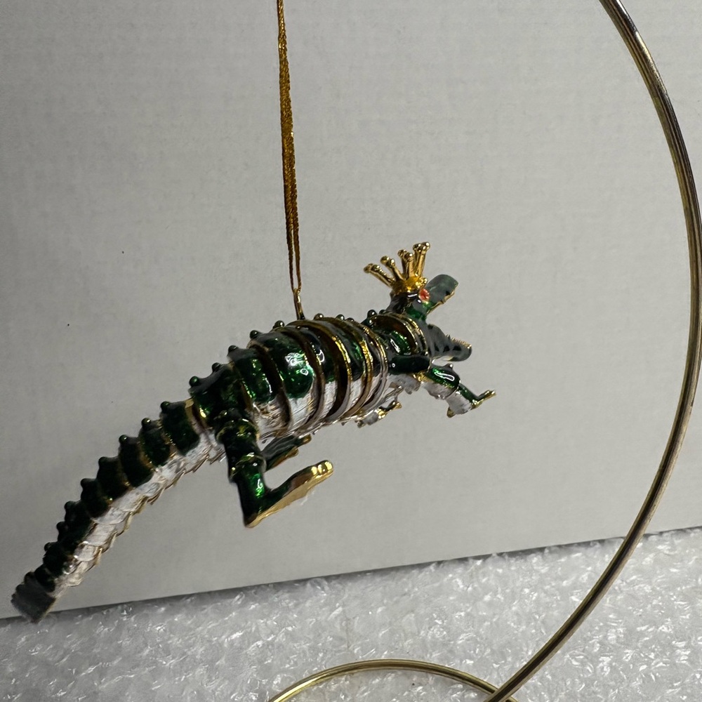 Dillard’s Cloisonné Alligator - Picture 5 of 11
